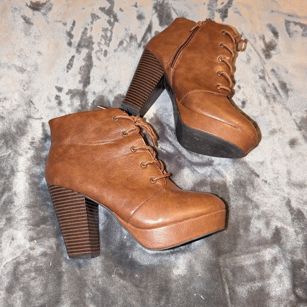 Brown Ankle Booties Size US 7